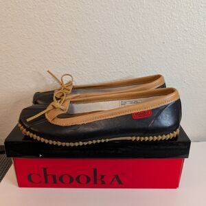 Chooka Navy and Tan Moccasin Style Flats Skimmers Rain